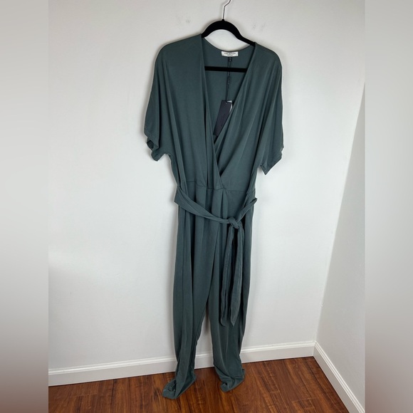 NWT Halston Heritage Kimono Jumpsuit in Duffle Size XL - Picture 4 of 7